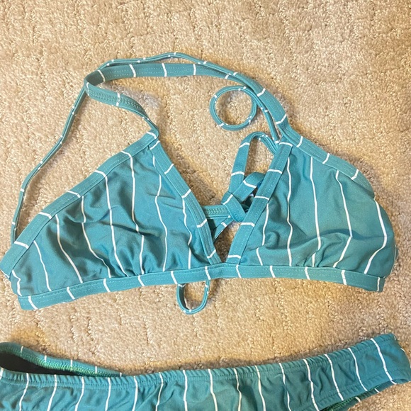 Amabikinis striped bikini set - Picture 2 of 6